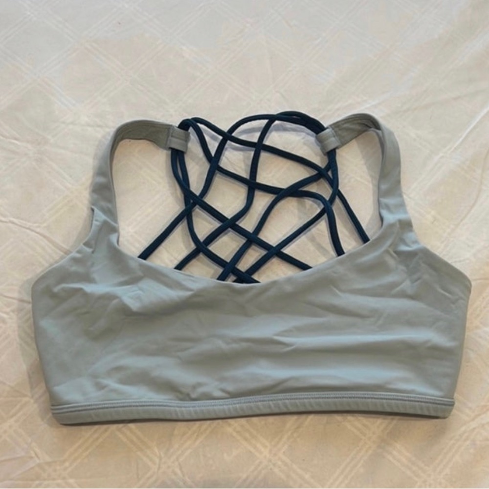 Free to be lululemon bra
